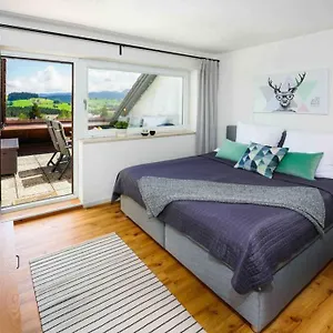 - Modernes Zuhause Mit Allgäu Aussicht Oberreute